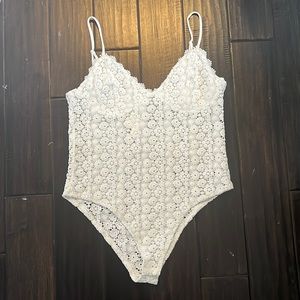 HM white crochet lace bodysuit with adjustable straps size L